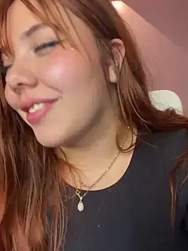 Snapshot of _ivyginger chatting on March 10, 2025, 6:49 am ivyginger online show from March 10, 2025, 6:49 am