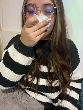 Snapshot of _ivyginger chatting on November 20, 2025, 3:28 am ivyginger online show from November 20, 2025, 3:28 am