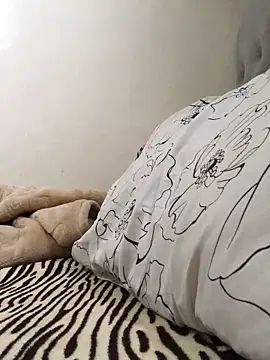 Snapshot of Raja-Sisi-Arbi chatting on February 27, 2025, 5:15 pm Raja-Sisi-Arbi online show from February 27, 2025, 5:15 pm