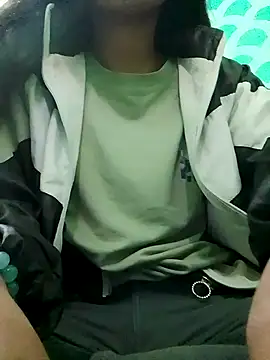 Snapshot of Aaradhna-hoy chatting on March 6, 2025, 4:30 am Aaradhna-hoy online show from March 6, 2025, 4:30 am