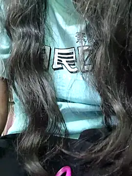 Snapshot of Aaradhna-hoy chatting on March 23, 2025, 4:05 am Aaradhna-hoy online show from March 23, 2025, 4:05 am