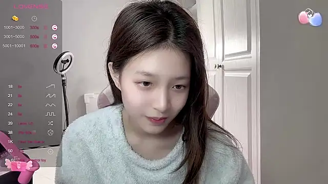 Snapshot of YaYa-521 chatting on March 13, 2025, 5:50 pm YaYa-521 online show from March 13, 2025, 5:50 pm