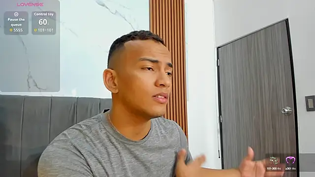 Snapshot of Rafa2004Cruz chatting on October 1, 2025, 11:49 am Rafa2004Cruz online show from October 1, 2025, 11:49 am