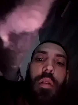 Snapshot of QueenM3 chatting on February 18, 2025, 12:28 pm QueenM3 online show from February 18, 2025, 12:28 pm