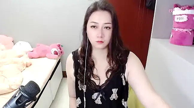 Snapshot of A_dabo chatting on February 24, 2025, 5:31 pm A dabo online show from February 24, 2025, 5:31 pm