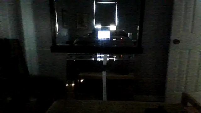 Snapshot of DominantDong chatting on October 3, 2025, 8:17 pm DominantDong online show from October 3, 2025, 8:17 pm