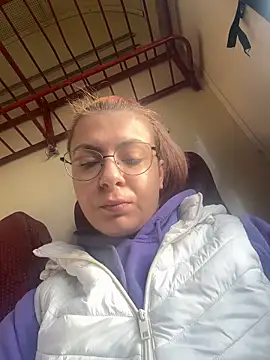 KittieHallo online show from March 11, 2025, 5:38 am