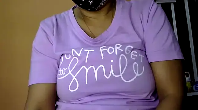 Snapshot of IND9876 chatting on March 20, 2025, 9:48 am IND9876 online show from March 20, 2025, 9:48 am