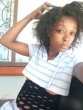 Snapshot of xxTatiannaxx chatting on March 20, 2025, 7:14 am xxTatiannaxx online show from March 20, 2025, 7:14 am