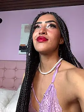 Snapshot of MichelleDiaz_Pink chatting on March 2, 2025, 2:30 am MichelleDiaz Pink online show from March 2, 2025, 2:30 am