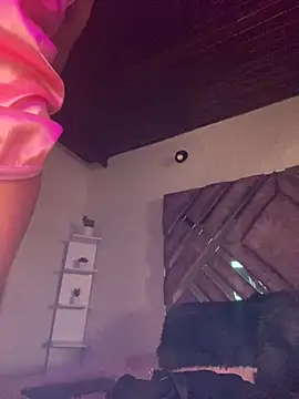 Snapshot of MichelleDiaz_Pink chatting on October 12, 2025, 11:37 pm MichelleDiaz Pink online show from October 12, 2025, 11:37 pm