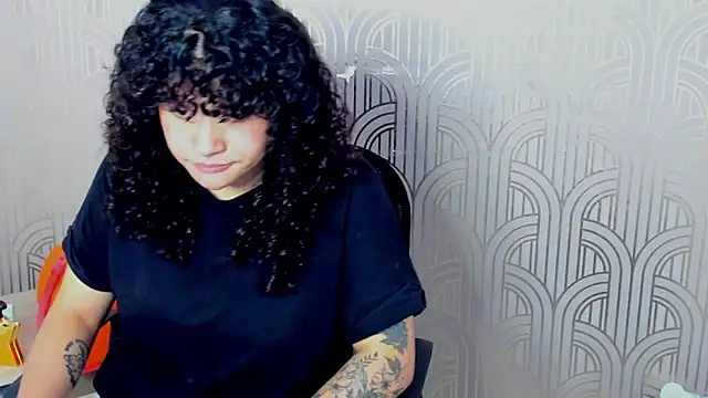 Snapshot of BloodyMaary_ chatting on February 26, 2025, 3:52 pm BloodyMaary online show from February 26, 2025, 3:52 pm