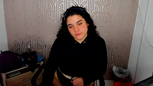 Snapshot of BloodyMaary_ chatting on February 28, 2025, 3:04 pm BloodyMaary online show from February 28, 2025, 3:04 pm