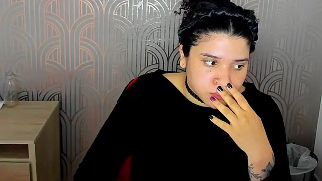 Snapshot of BloodyMaary_ chatting on March 4, 2025, 3:37 pm BloodyMaary online show from March 4, 2025, 3:37 pm