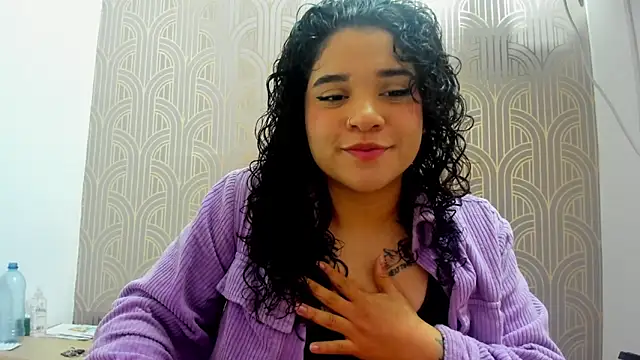 Snapshot of BloodyMaary_ chatting on March 18, 2025, 12:58 pm BloodyMaary online show from March 18, 2025, 12:58 pm