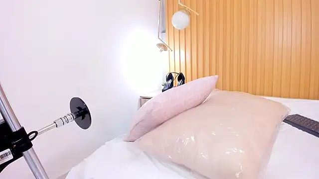 Snapshot of Emily_Black1 chatting on February 26, 2025, 4:56 pm Emily Black1 online show from February 26, 2025, 4:56 pm