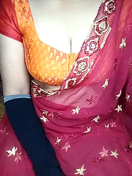 Snapshot of geetha_telugu_kan277 chatting on September 25, 2025, 5:16 pm geetha telugu kan277 online show from September 25, 2025, 5:16 pm