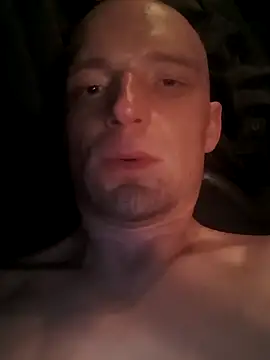 Snapshot of great_feeling chatting on March 18, 2025, 11:31 pm great feeling online show from March 18, 2025, 11:31 pm