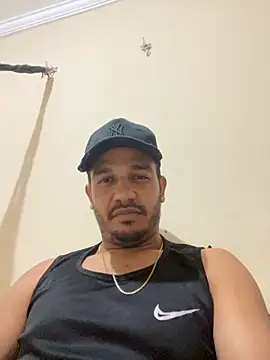 Snapshot of Lindp190194 chatting on November 18, 2025, 6:01 pm Lindp190194 online show from November 18, 2025, 6:01 pm