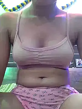 Snapshot of Anitabhabi_2 chatting on March 18, 2025, 3:31 pm Anitabhabi 2 online show from March 18, 2025, 3:31 pm