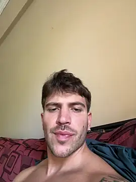 Snapshot of shuki0101 chatting on March 10, 2025, 6:12 pm shuki0101 online show from March 10, 2025, 6:12 pm