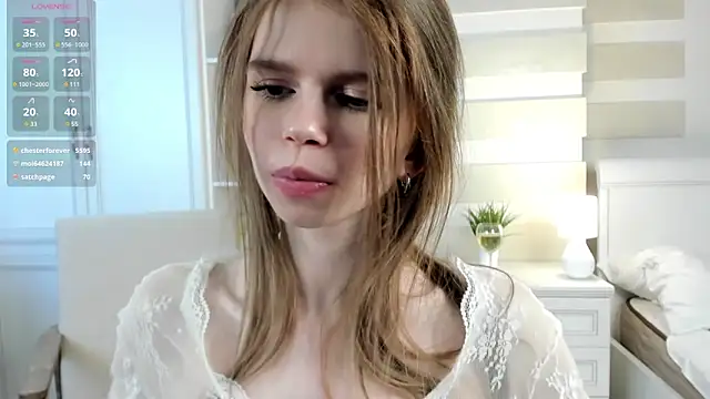 Snapshot of AmityDilley chatting on March 19, 2025, 9:49 am AmityDilley online show from March 19, 2025, 9:49 am