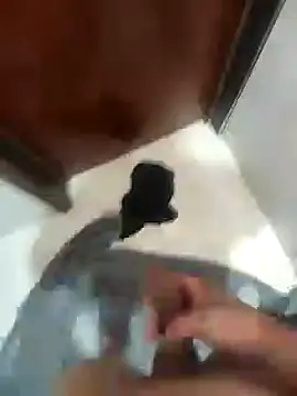 Snapshot of enoc369 chatting on November 10, 2025, 8:24 am enoc369 online show from November 10, 2025, 8:24 am