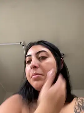 Snapshot of mayteziinhaa chatting on September 29, 2025, 5:29 pm mayteziinhaa online show from September 29, 2025, 5:29 pm