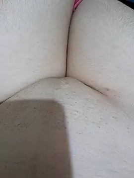 Snapshot of yakot7 chatting on September 23, 2025, 10:35 pm yakot7 online show from September 23, 2025, 10:35 pm