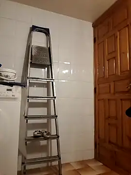 Snapshot of yakot7 chatting on October 16, 2025, 10:22 pm yakot7 online show from October 16, 2025, 10:22 pm