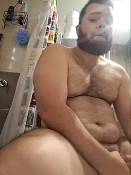 Snapshot of Edmund98 chatting on November 15, 2025, 6:59 pm Edmund98 online show from November 15, 2025, 6:59 pm