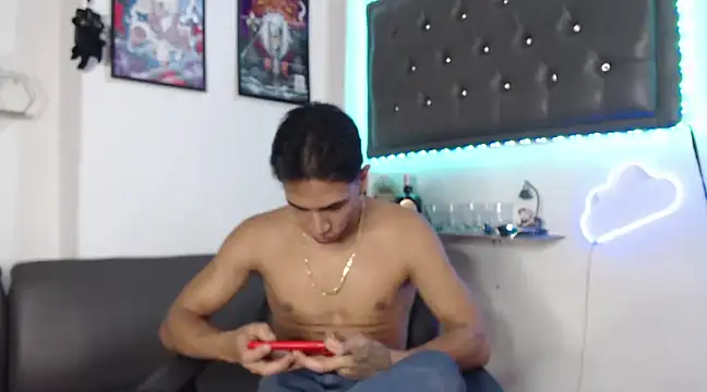 Snapshot of Monkey_uchiha777 chatting on March 11, 2025, 12:28 pm Monkey uchiha777 online show from March 11, 2025, 12:28 pm