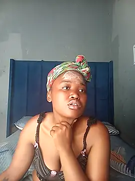 Snapshot of SexyShybarbie chatting on October 16, 2025, 7:20 am SexyShybarbie online show from October 16, 2025, 7:20 am