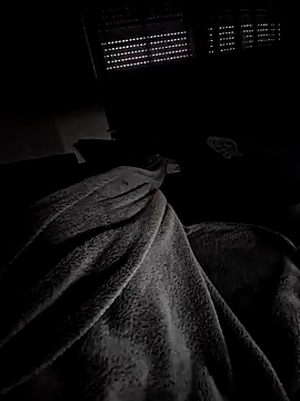 Snapshot of Smokeym123 chatting on October 4, 2025, 2:04 pm Smokeym123 online show from October 4, 2025, 2:04 pm