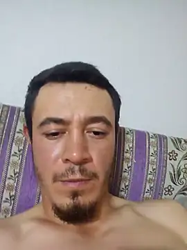 Snapshot of Thunderbolt121 chatting on October 6, 2025, 8:28 pm Thunderbolt121 online show from October 6, 2025, 8:28 pm