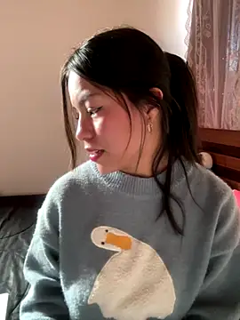 Snapshot of -Selene- chatting on September 26, 2025, 9:19 pm -Selene- online show from September 26, 2025, 9:19 pm