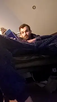 Snapshot of LKC94 chatting on October 12, 2025, 4:55 am LKC94 online show from October 12, 2025, 4:55 am