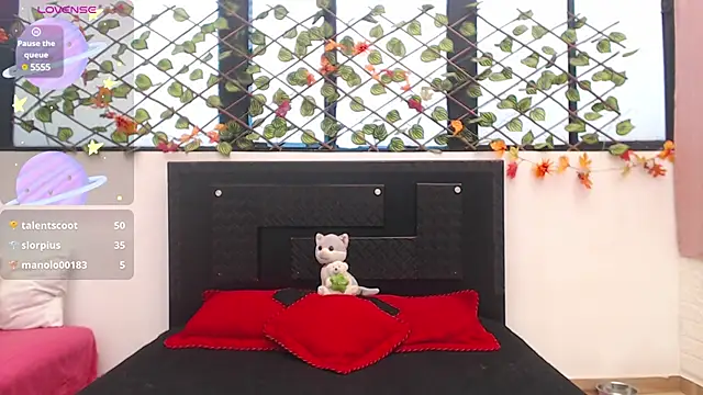 Snapshot of madison__rey chatting on March 13, 2025, 5:07 pm madison  rey online show from March 13, 2025, 5:07 pm