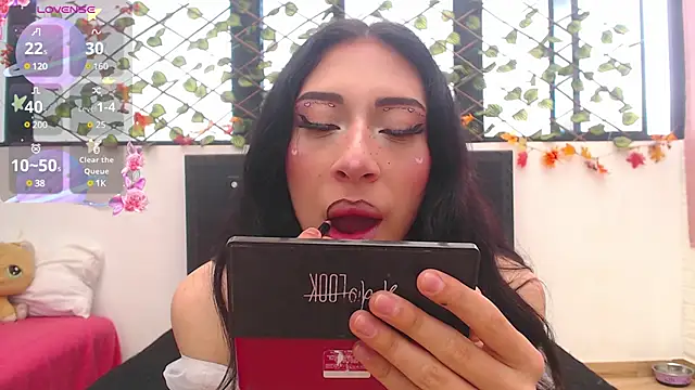 Snapshot of madison__rey chatting on March 17, 2025, 2:45 pm madison  rey online show from March 17, 2025, 2:45 pm