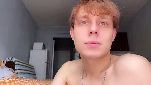 Snapshot of SlavaIsHere chatting on November 21, 2025, 6:45 am SlavaIsHere online show from November 21, 2025, 6:45 am