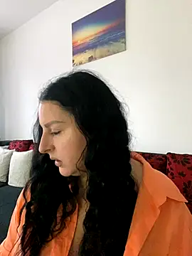 Gya  Lovely online show from November 18, 2025, 7:24 am