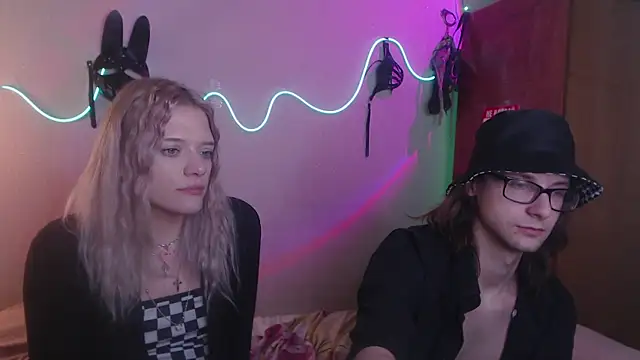 Snapshot of Your_Horny_Friends chatting on March 18, 2025, 12:16 am Your Horny Friends online show from March 18, 2025, 12:16 am