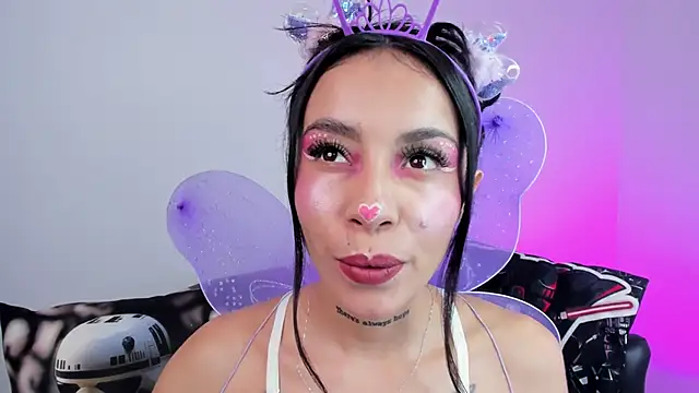 Snapshot of miss_melodi chatting on October 28, 2025, 5:59 pm miss melodi online show from October 28, 2025, 5:59 pm