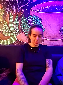 Snapshot of Sairy_ chatting on October 14, 2025, 11:27 pm Sairy  online show from October 14, 2025, 11:27 pm