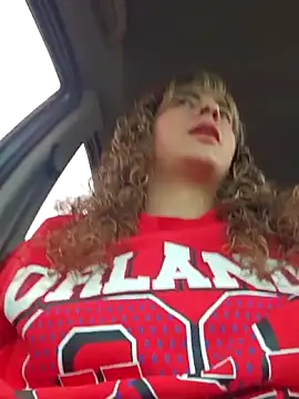 Snapshot of Sairy_ chatting on October 22, 2025, 7:02 pm Sairy  online show from October 22, 2025, 7:02 pm