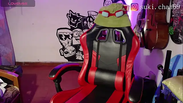 Snapshot of Sukychan_ chatting on September 11, 2025, 11:43 am Sukychan online show from September 11, 2025, 11:43 am