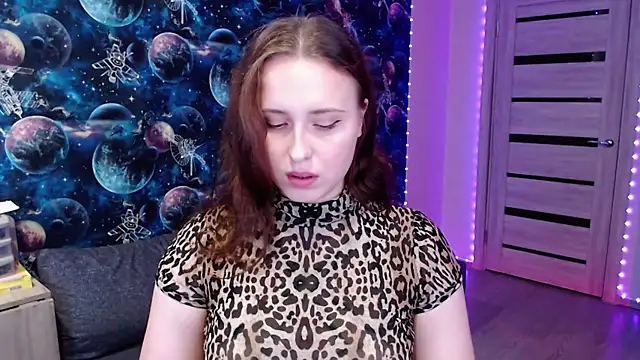 Snapshot of BarbiePieer chatting on October 20, 2025, 1:55 pm BarbiePieer online show from October 20, 2025, 1:55 pm