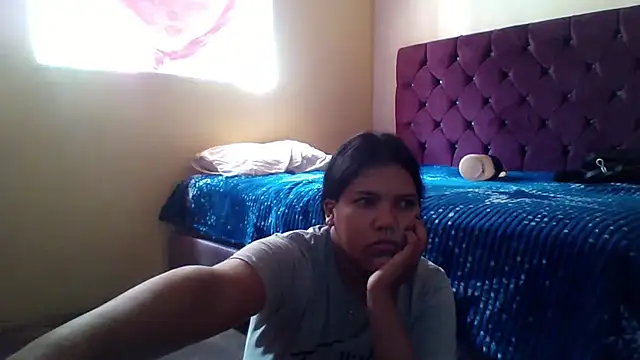 Valeria Tiffany online show from September 28, 2025, 4:45 pm