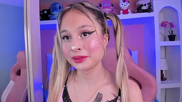 Snapshot of miss____marilyn chatting on October 16, 2025, 11:22 am miss marilyn online show from October 16, 2025, 11:22 am