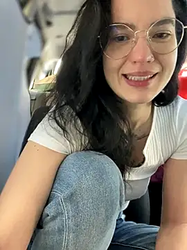 Snapshot of MeekyRich chatting on September 30, 2025, 4:50 am MeekyRich online show from September 30, 2025, 4:50 am